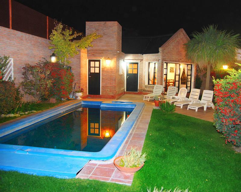 Los Tulipanes Apart De Mar Puerto Madryn Exterior photo